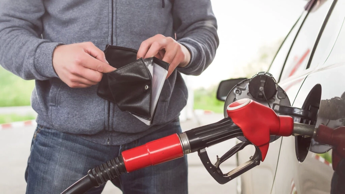 Veste proastă pentru șoferi! Prețul carburanților a crescut din nou