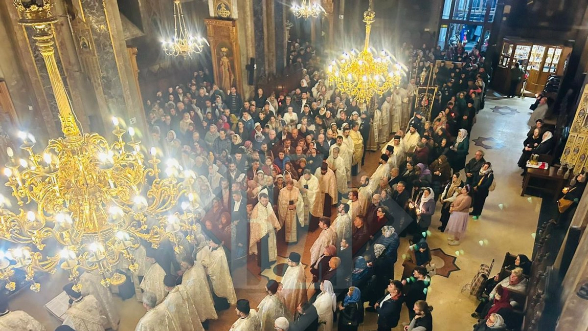 Iată cele două numere la care pelerinii pot apela pentru a afla informații cu privire la sărbătoarea Sf. Cuvioase Parascheva