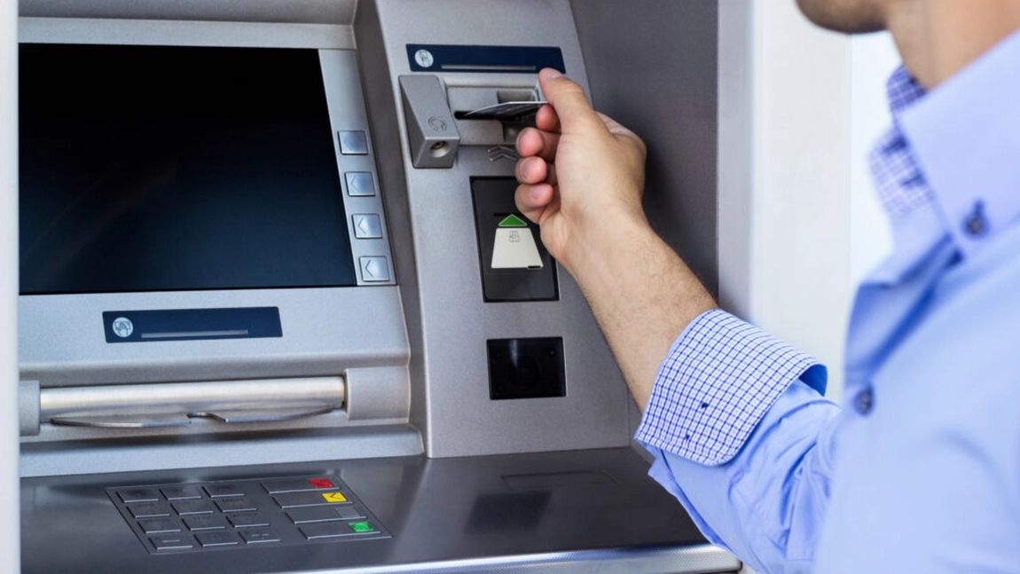 Românii vor primi 25.000 de lei direct în cont. O bancă a făcut anunțul mult așteptat