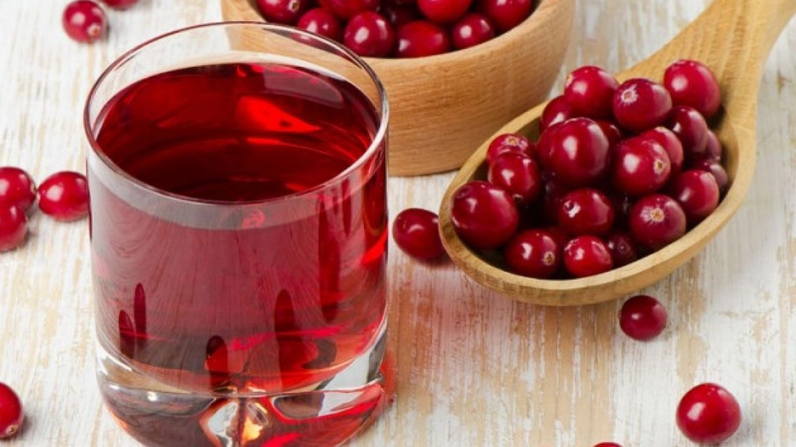 Cum se face siropul de merișoare. Remediu natural pentru infecțiile tractului urinar