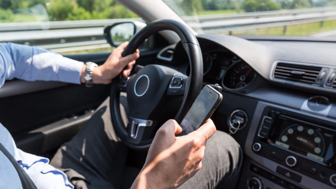 Zodii care rămân fără permisul auto anul acesta. Cum pot preveni asta