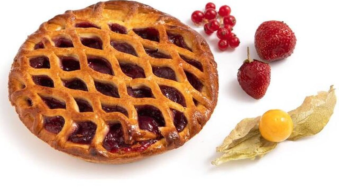 Cum să faci tartă cu cireșe. Rețetă simplă și delicioasă