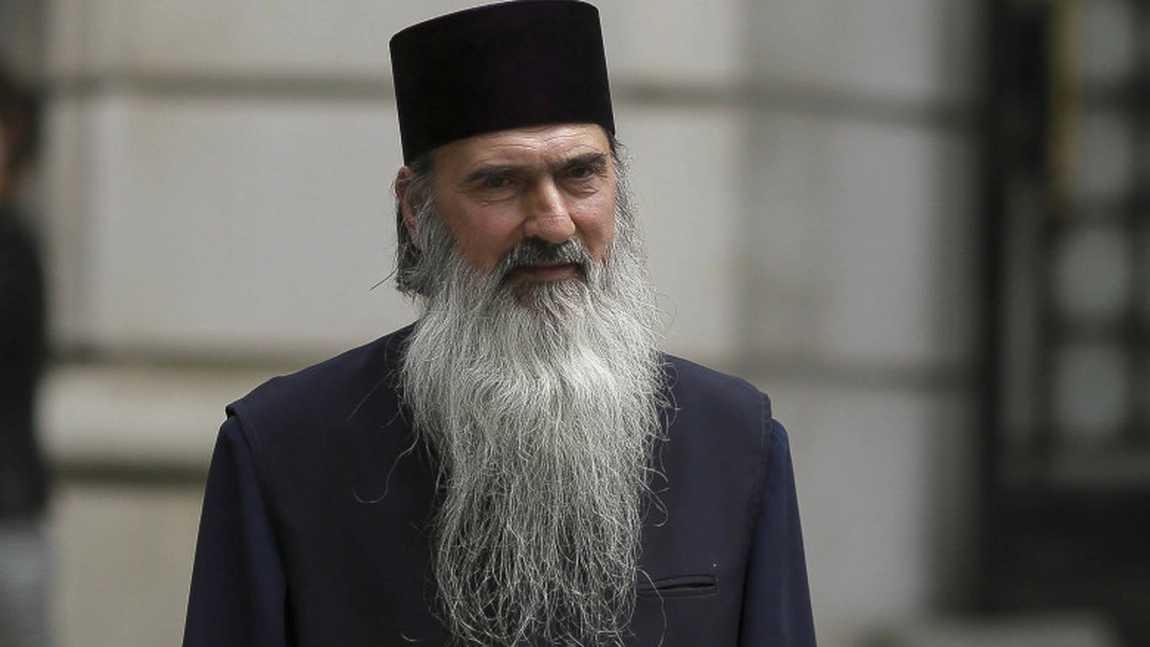 ÎPS Teodosie spune că Dumnezeu îngăduie suferinţa unor copii nevinovaţi din cauza părinților