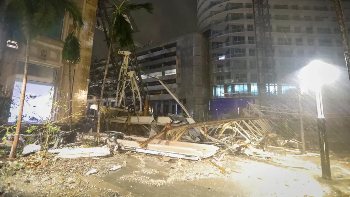 Uraganul Milton a lovit în forță: Milioane de oameni fără curent, inundații catastrofale și tornade mortale 