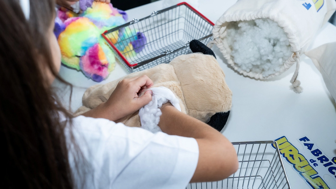 Fabrica de ursuleți îi invită pe copii să își creeze jucăria preferată în Iulius Mall Cluj