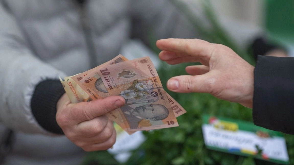 Cine beneficiază de ajutor social? Iată ce venit trebuie să ai