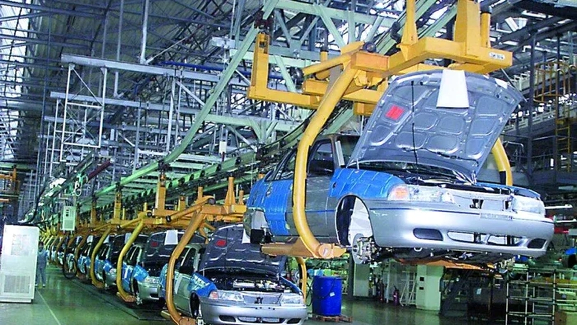 Val de concedieri în industria auto! Mii de oameni rămân fără job