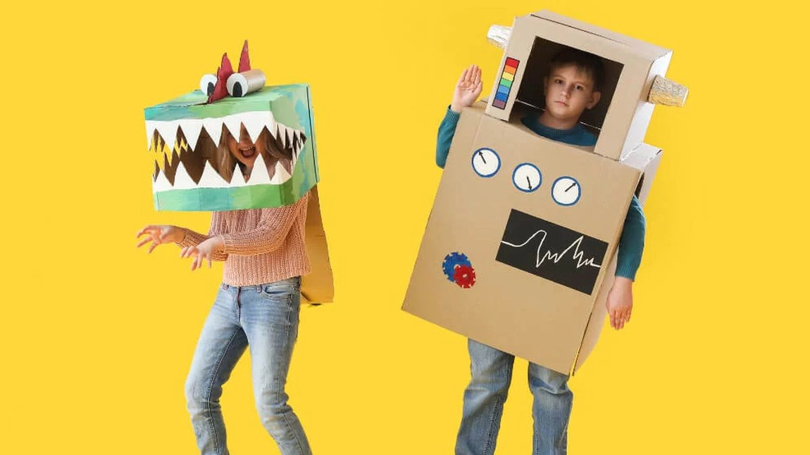 Costume din materiale reciclabile pentru băieți. Idei sustenabile și creative