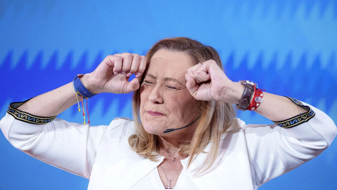 Elena Lasconi, după ce alegerile prezidențiale au fost anulate: „Decizia CCR este ilegală și imorală”