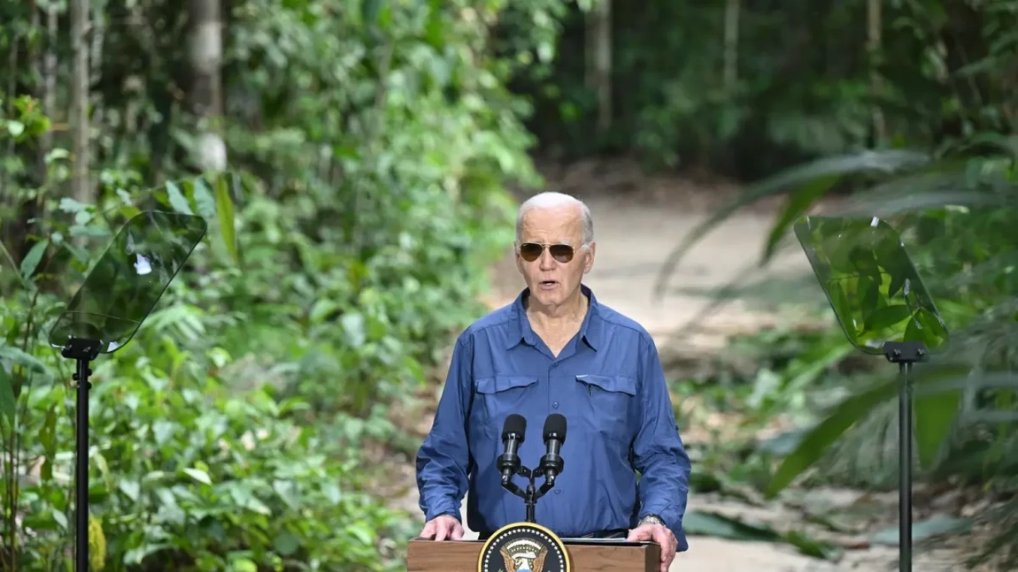 Președintele Biden face istorie: Primul lider în funcție care pășește în inima Amazonului 