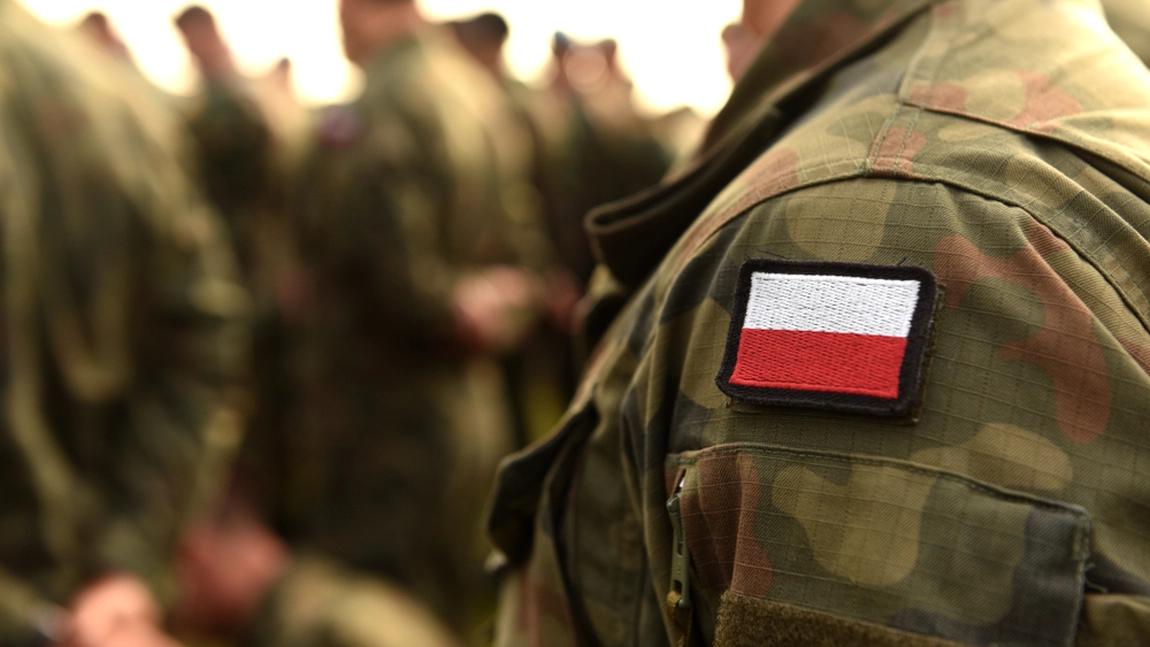 Polonia anunță că peste 200.000 de tineri vor fi convocaţi pentru evaluarea lor militară. Cei care nu se prezintă vor fi pasibili de arestare şi amendă