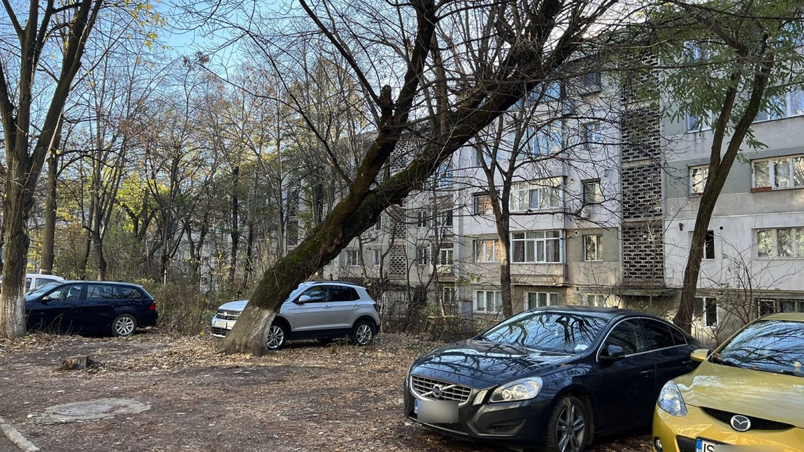 Premoniții sumbre ale unui șofer din Tătărași. A făcut sesizări peste tot, iar când a coborât din bloc, și-a pus mâinile în cap: „Am mers la poliție”