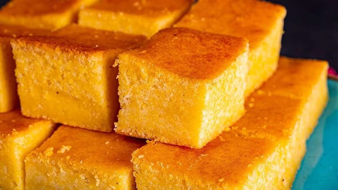 Cum se face prăjitura cu mălai și iaurt. Un desert simplu și delicios