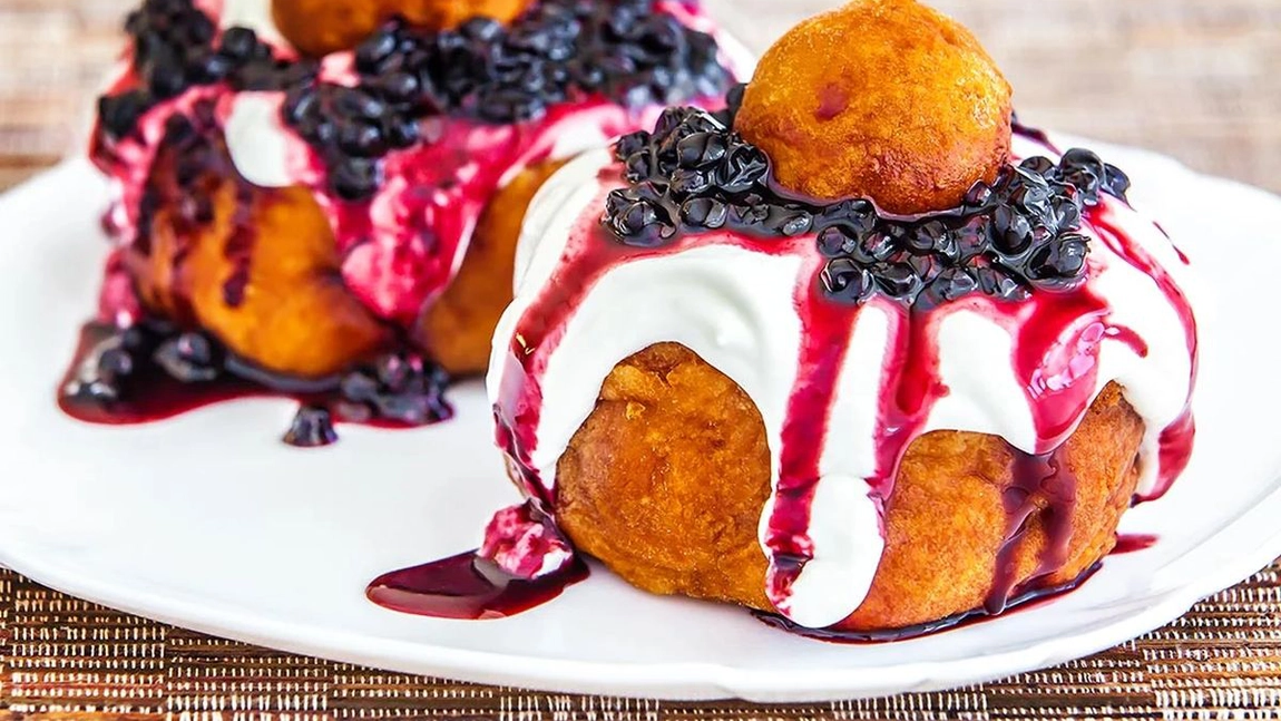 Rețetă de papanași cu brânză de vaci. Cel mai delicios desert