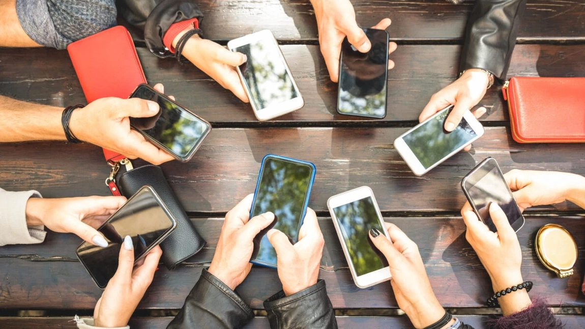 Avertisment pentru toți românii care au telefoane mobile! Este obligatoriu de făcut asta