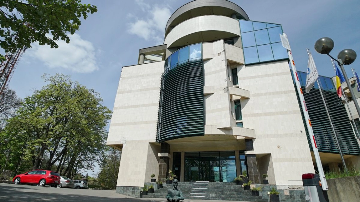 ApaVital caută firmă pentru asfaltarea găurilor lăsate în urma lucrărilor. Costurile ajung la 690.000 de euro