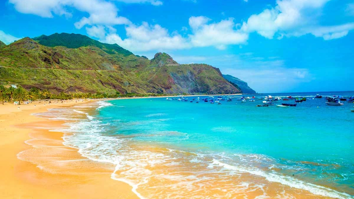 Unde se află Tenerife, una dintre cele mai căutate destinații de vacanță
