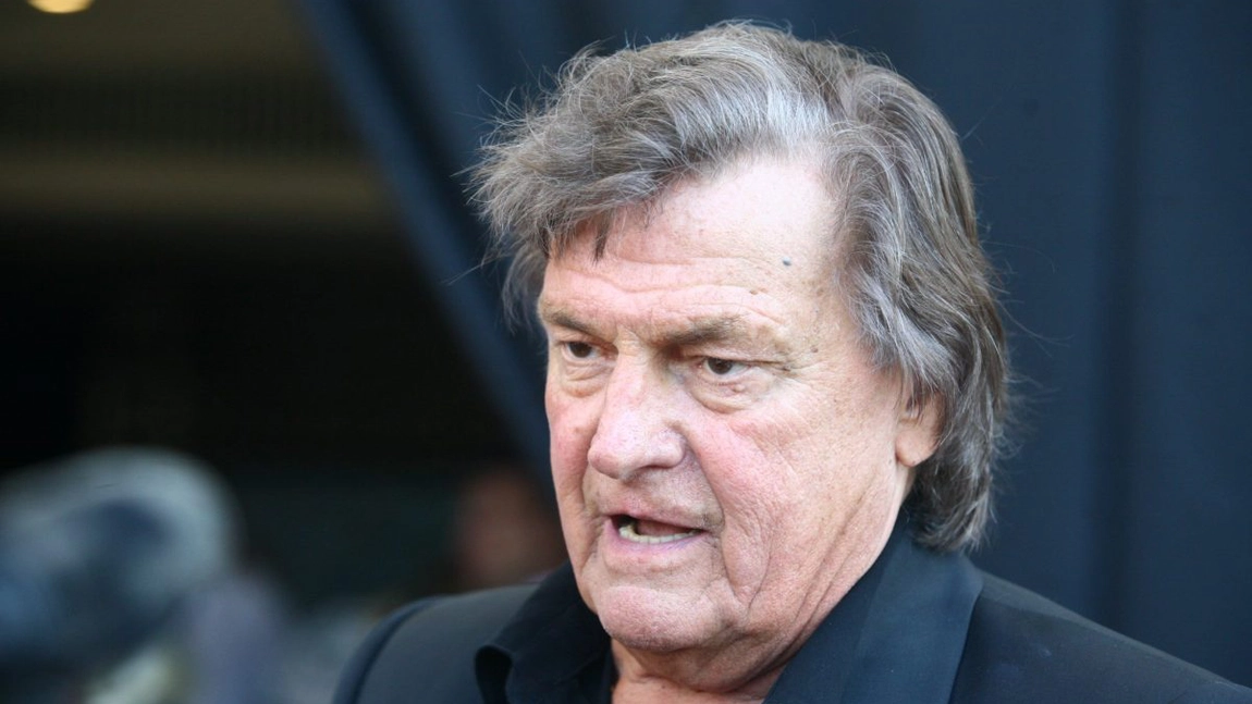 Primele imagini cu Florin Piersic după ce s-a retras la mănăstire. Cum arată artistul