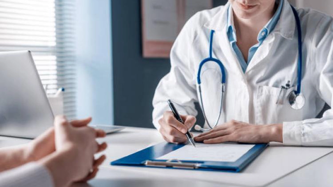 Analize medicale gratuite pentru români! Ce investigații anuale sunt decontate de Casa de Asigurări