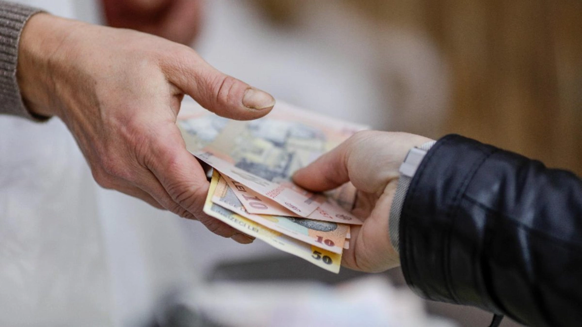 Bani în plus de la 1 ianuarie 2025! Cine va beneficia de stimulentul financiar