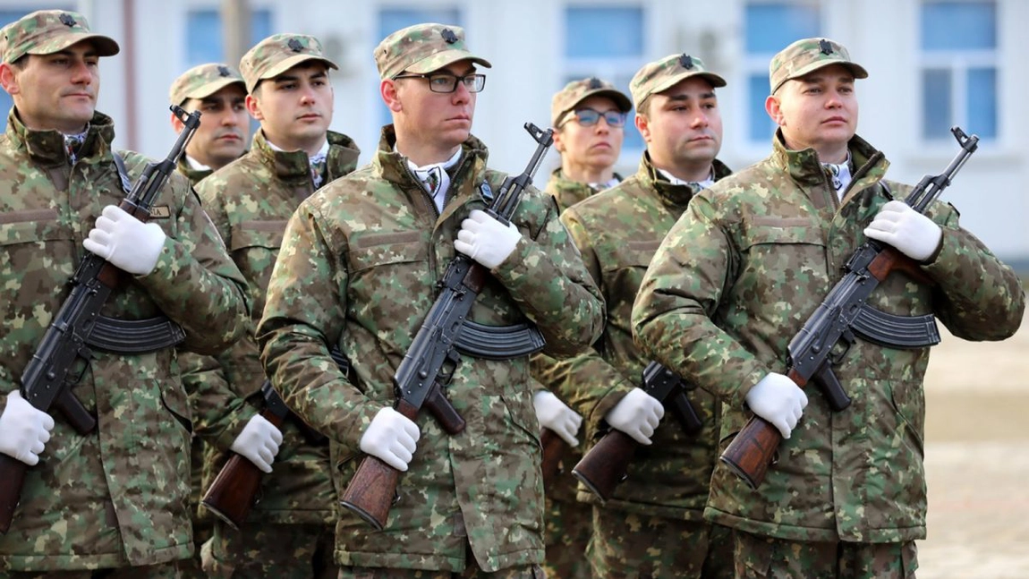 Brigada 15 Mecanizată „Podu Înalt” a angajat, în anul 2024, 331 de soldaţi gradaţi profesionişti! Cele mai multe încadrări s-au făcut pentru garnizoana Iași