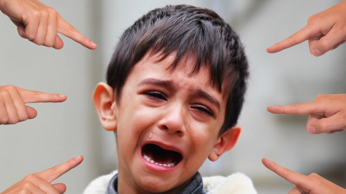 Ce este bullying-ul și cum poate fi combătut în școală? Află ce poți face pentru a-ți proteja copilul