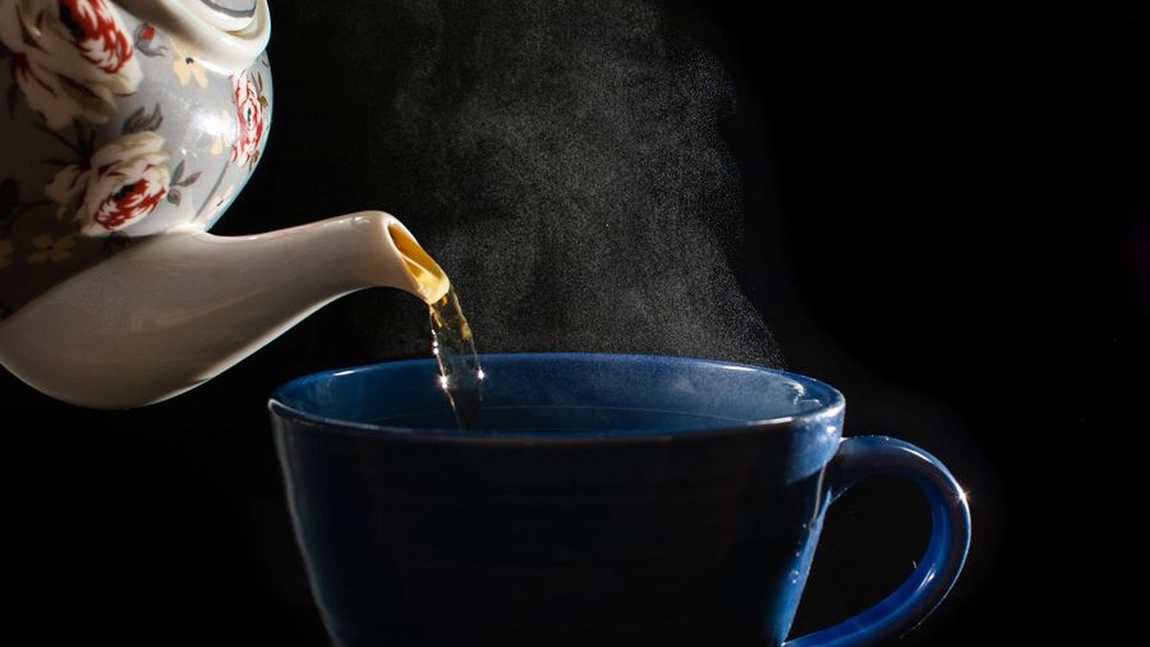 Ceaiul pe care ar trebui să-l bei după sărbătorile de Crăciun! Detoxifică ficatul și aduce beneficii surprinzătoare pentru sănătate