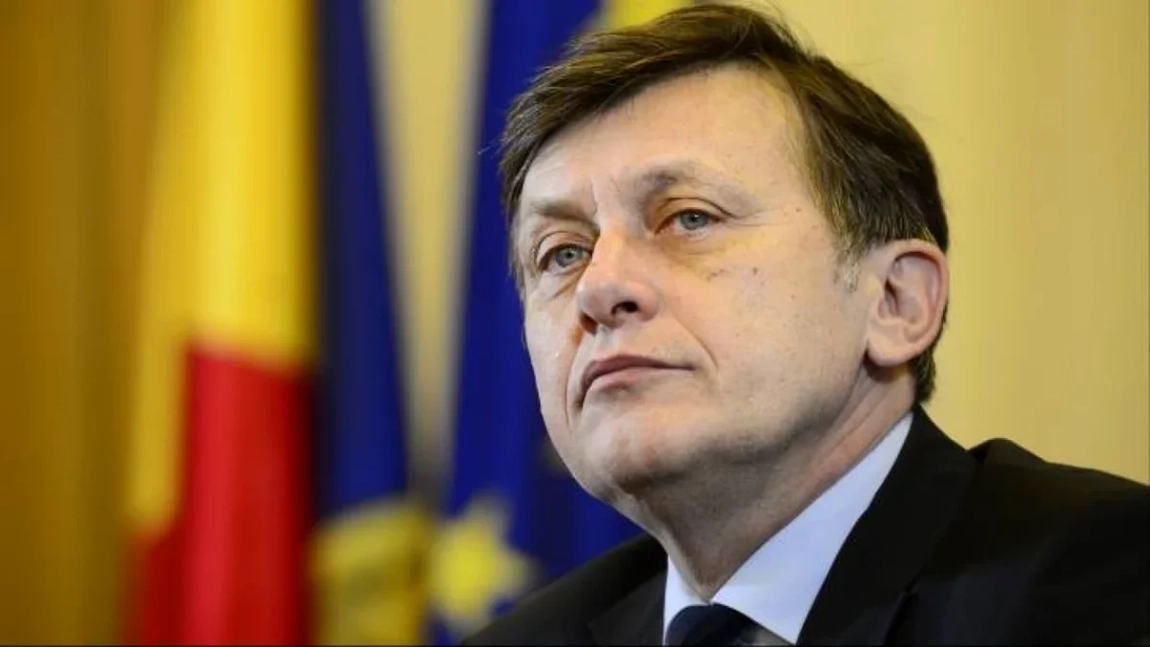 Oficial! Crin Antonescu, desemnat candidatul comun al coaliției PSD - PNL - UDMR pentru alegerile prezidențiale