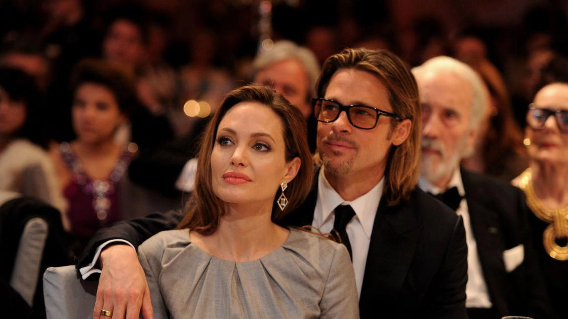 Divorțul dintre Angelina Jolie și Brad Pitt se încheie oficial. Procesul a durat 8 ani