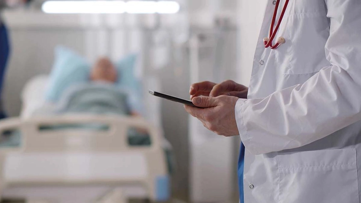 Peste 250 de ieșeni au ajuns la spital, în ultima săptămână, din cauza infecțiilor respiratorii acute!