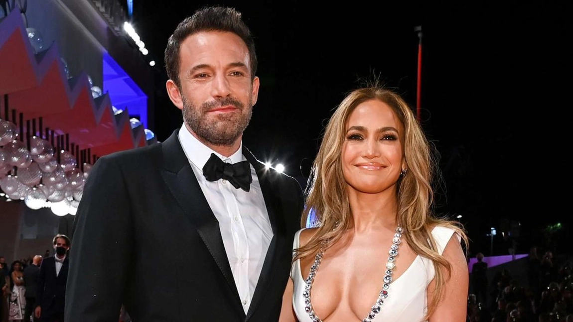 Jennifer Lopez, mai provocatoare ca niciodată: Cum își etalează ținuta pentru a-i arăta lui Affleck ce a pierdut
