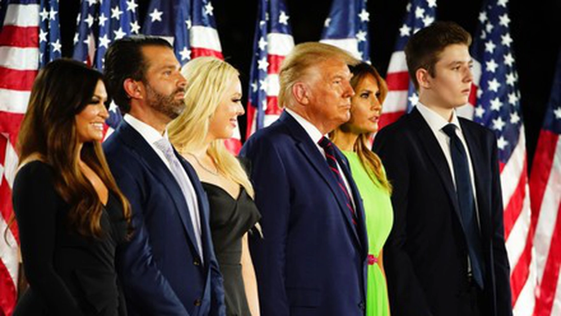Donald Trump numeşte membri ai familiei în posturi-cheie. Cine preia funcţia de ambasador al SUA în Grecia