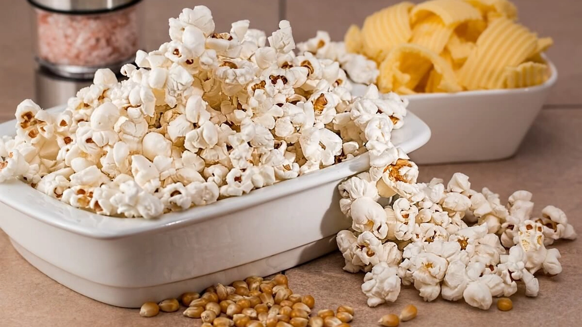 Popcorn – calorii, valori nutriționale și beneficii pentru sănătate
