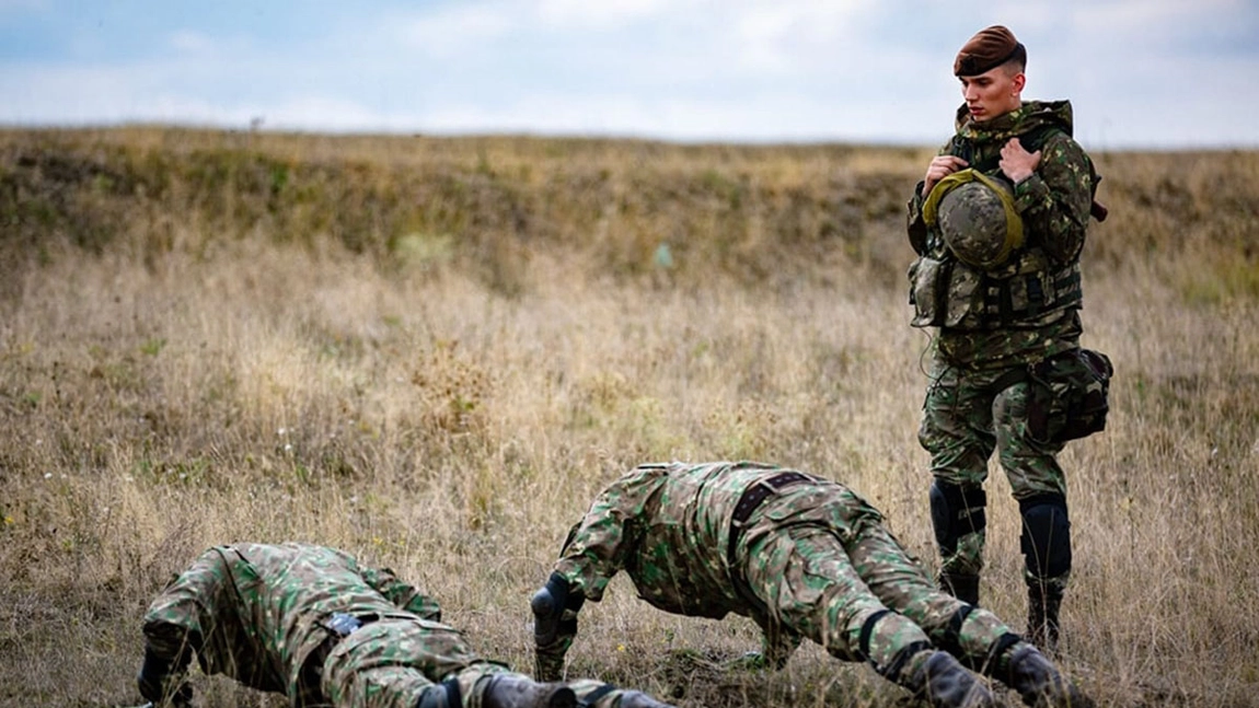 Stagiul militar pentru studenți: Măsură controversată pentru întărirea apărării naționale
