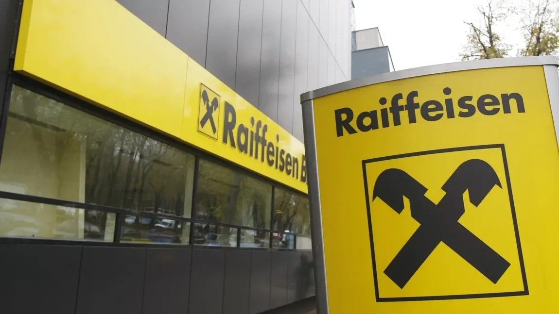 Banca Raiffeisen anunță închiderea operațiunilor în România. Termenul limită pentru retragerea banilor din conturi
