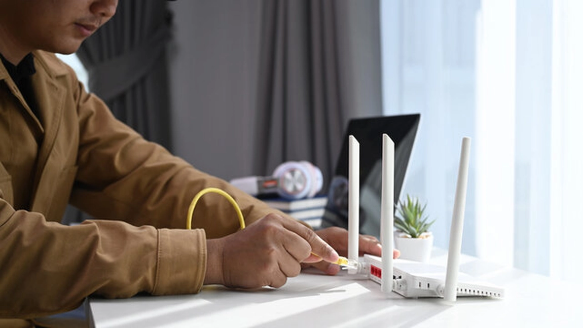 Cât consumă un router Wi-fi dacă îl lași pornit non-stop? Vei fi uimit câtă economie ai putea face