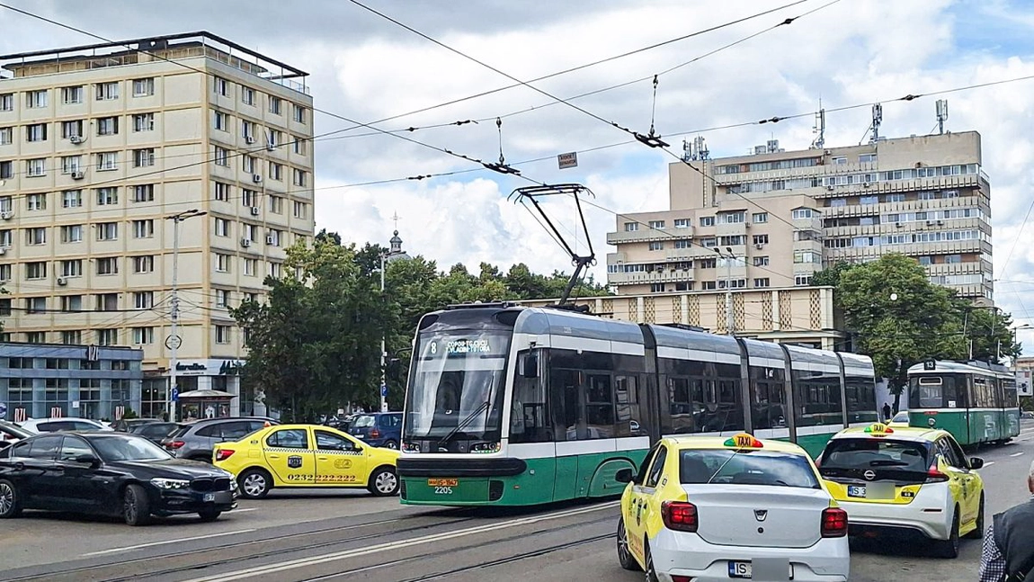 Cetățenii care circulă cu CTP Iași vor avea asigurare în cazul unui incident în timpul călătoriei. Compania cheltuie 690.000 de euro pentru polițele RCA