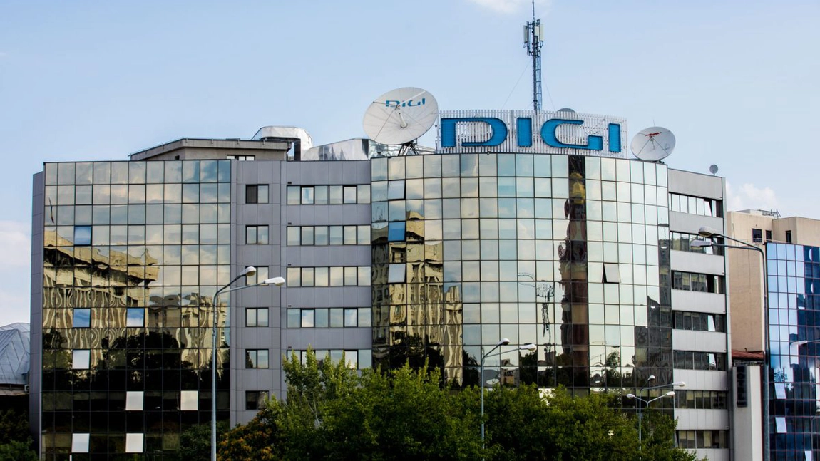 Abonaţii Digi RCS-RDS România primesc un smartphone de ultimă generație