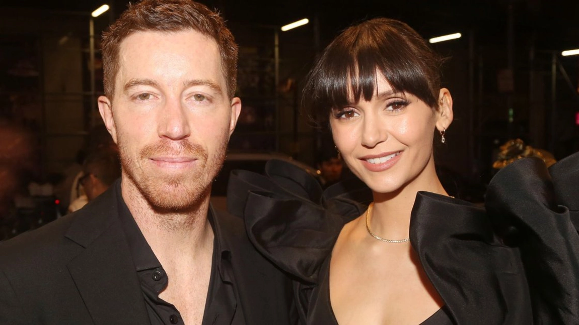 Nina Dobrev și Shaun White s-au logodit. Imagini inedite cu inelul