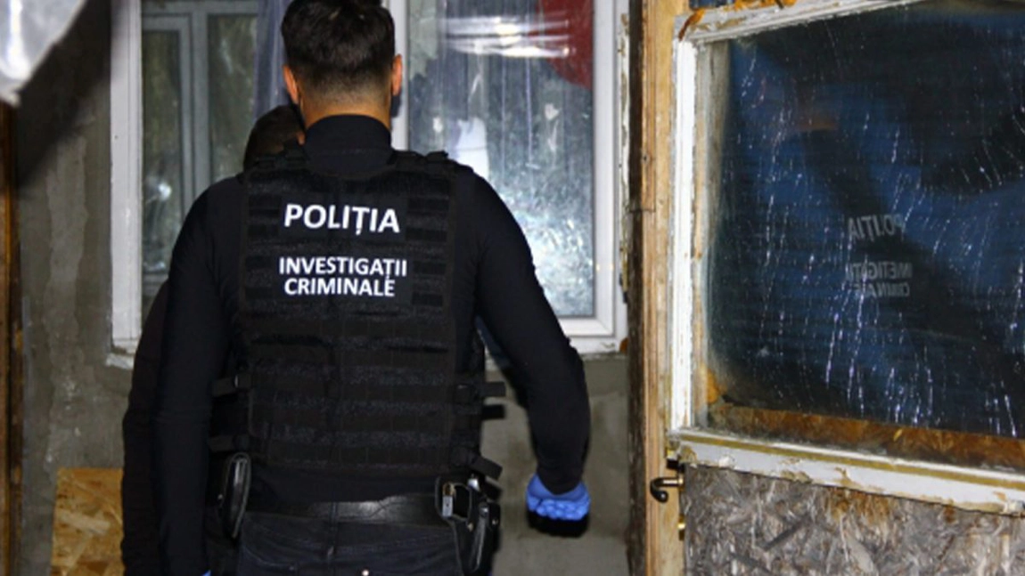 Individul din Răducăneni care și-a tăiat soția după Crăciun a fost arestat. Este acuzat de tentativă la omor