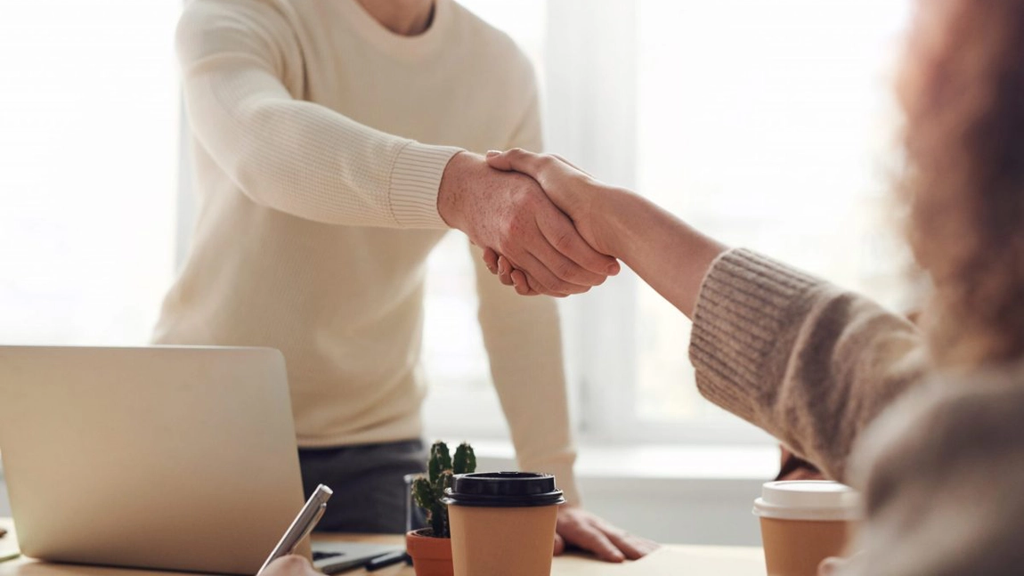 Cele mai sigure meserii din țară! Profesiile care nu vor fi afectate niciodată de șomaj