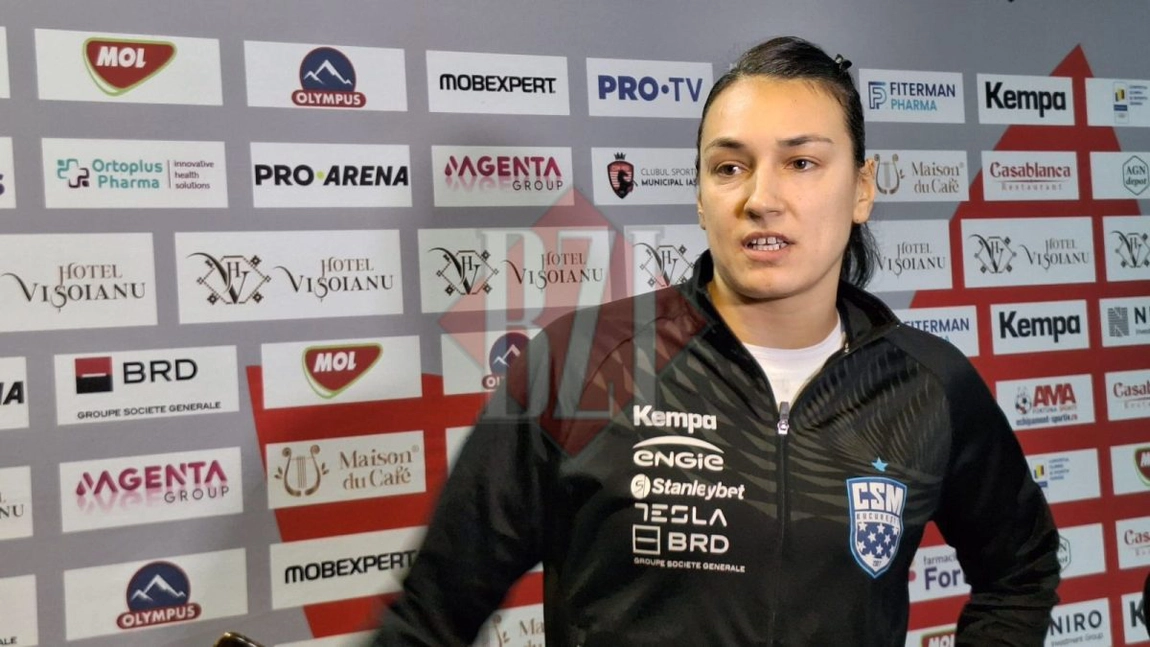 Sute de oameni au venit la Sala Polivalentă sa o vadă pe Cristina Neagu. Iată ce a spus sportiva despre primirea de la Iași