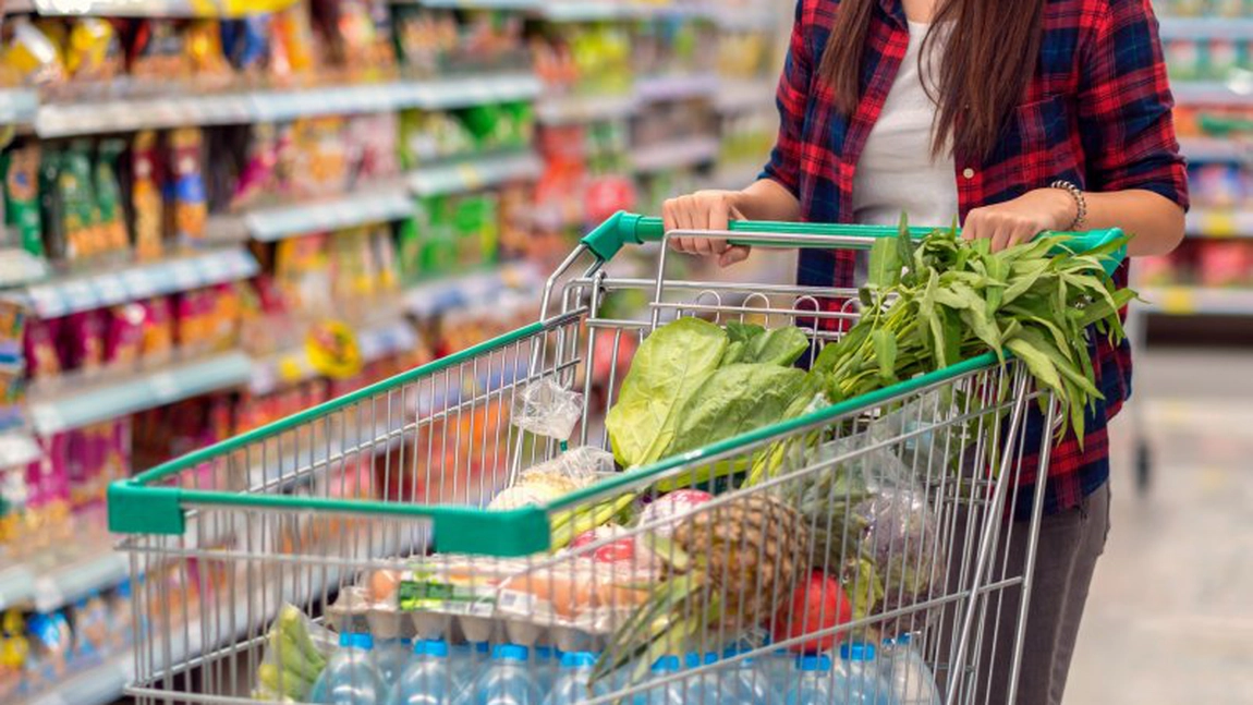 Dispozitivul care îi urmărește pe români în supermarketuri! Clienții nu știu că există așa ceva