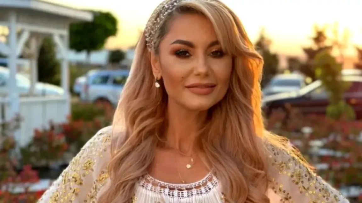 Cântăreața de muzică populară un corp de invidiat! La 46 de ani, arată fabulos