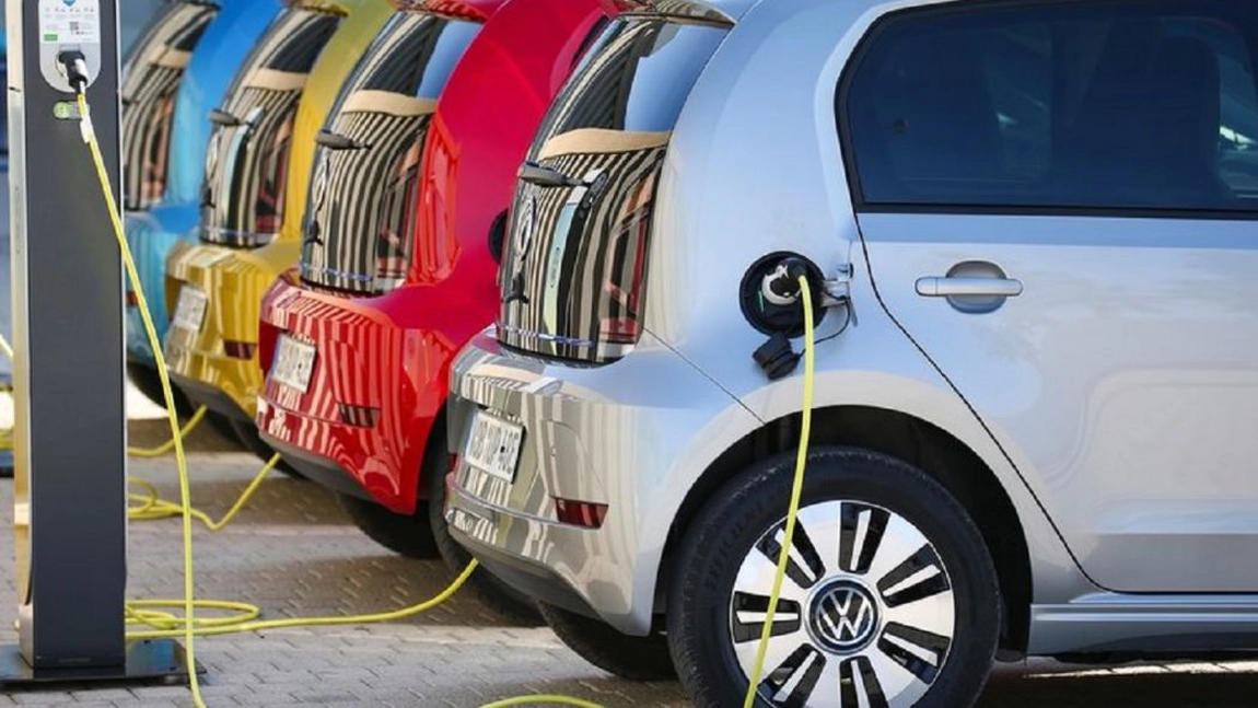Investiție de peste 700.000 de lei în comuna Miroslava! O firmă din Iași va proiecta și monta stații de reîncărcare pentru autoturisme electrice