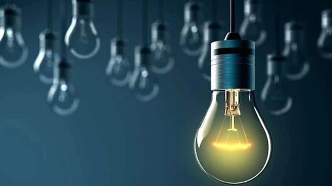 România va avea un nou furnizor de energie electrică! Cât vor plăti la facturi cei care semnează contractul cu firma