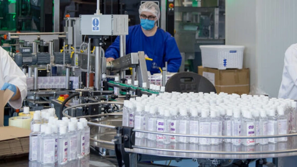 Schimbare majoră pe piața cosmeticelor din România! O fabrică importantă își mută producția într-o nouă unitate