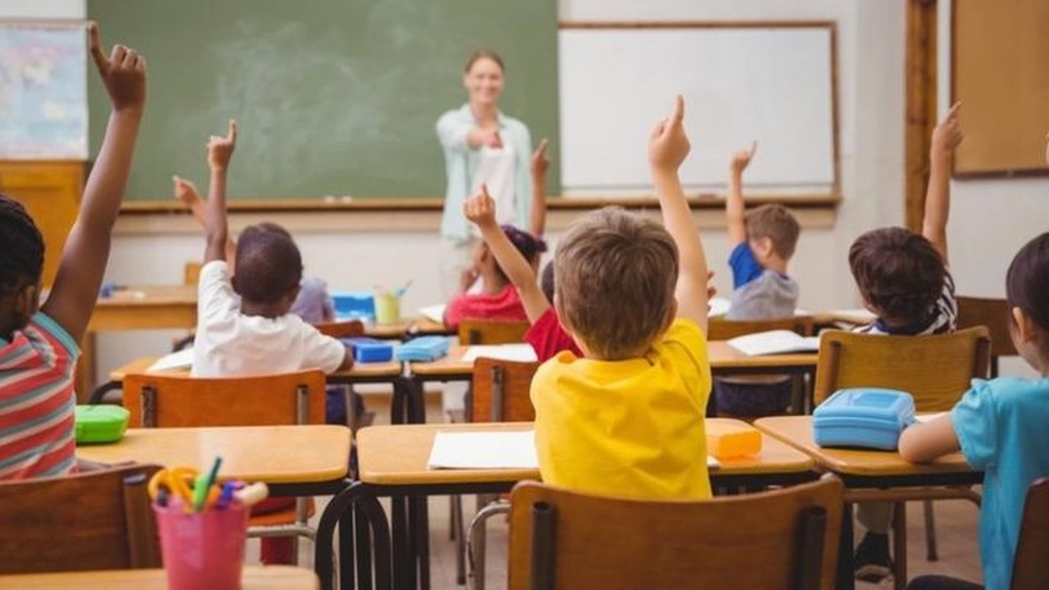 Cursuri gratuite de Securitate Cibernetică și Inteligență Artificială pentru elevii din mediul rural și orașele mici