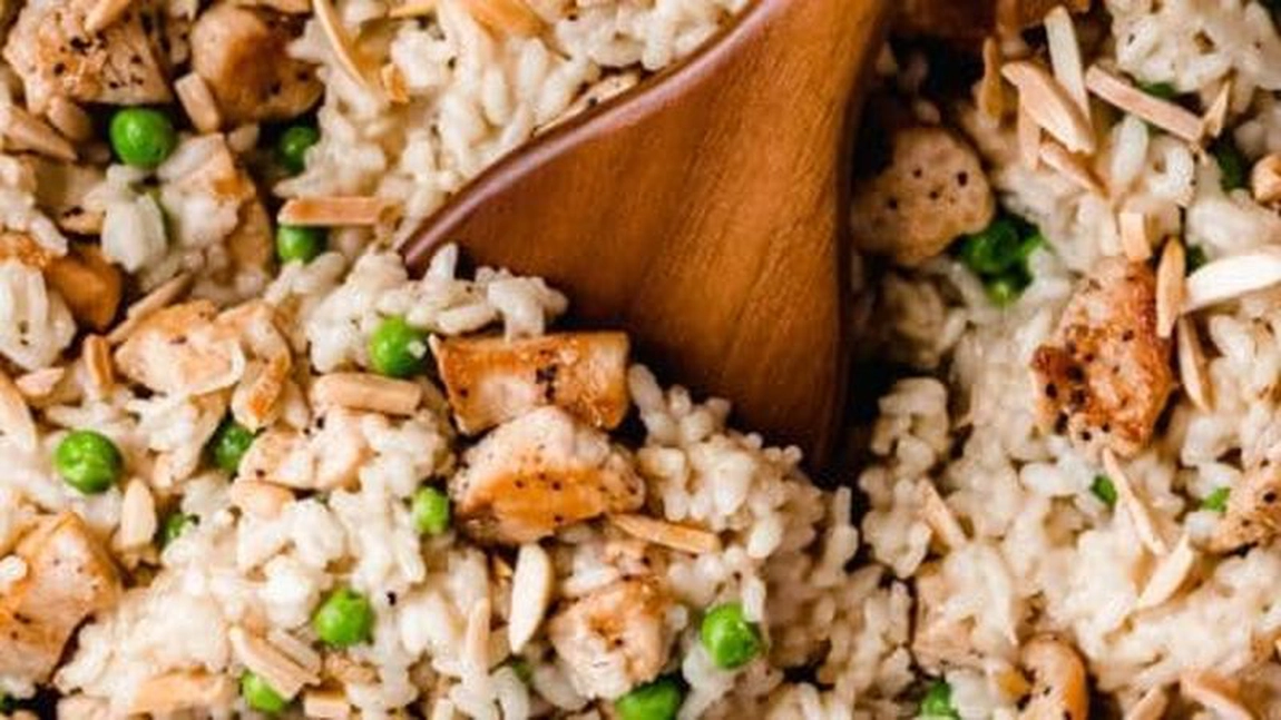 Risotto cu pui. Un preparat delicios, ideal pentru o masă în familie