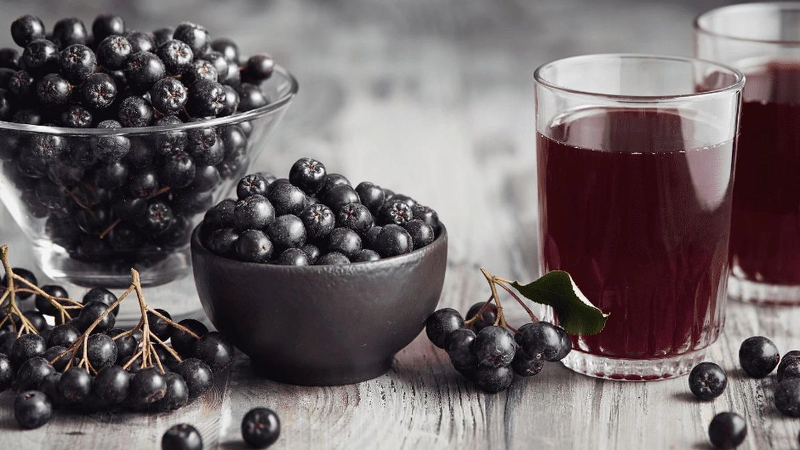 Sucul de aronia – Beneficii incredibile în prevenirea cancerului
